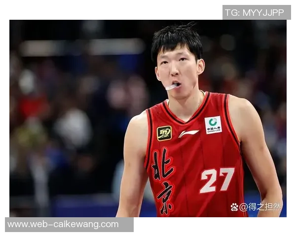 周琦在国际篮球舞台上的崛起与挑战，展现中国篮球新希望的光辉历程